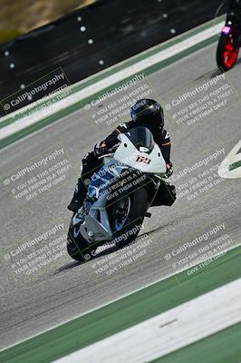 media/Oct-25-2025-2WTD (Sat) [[1e4a1f2fa2]]/C Group/Session 5 (Turn 2)/